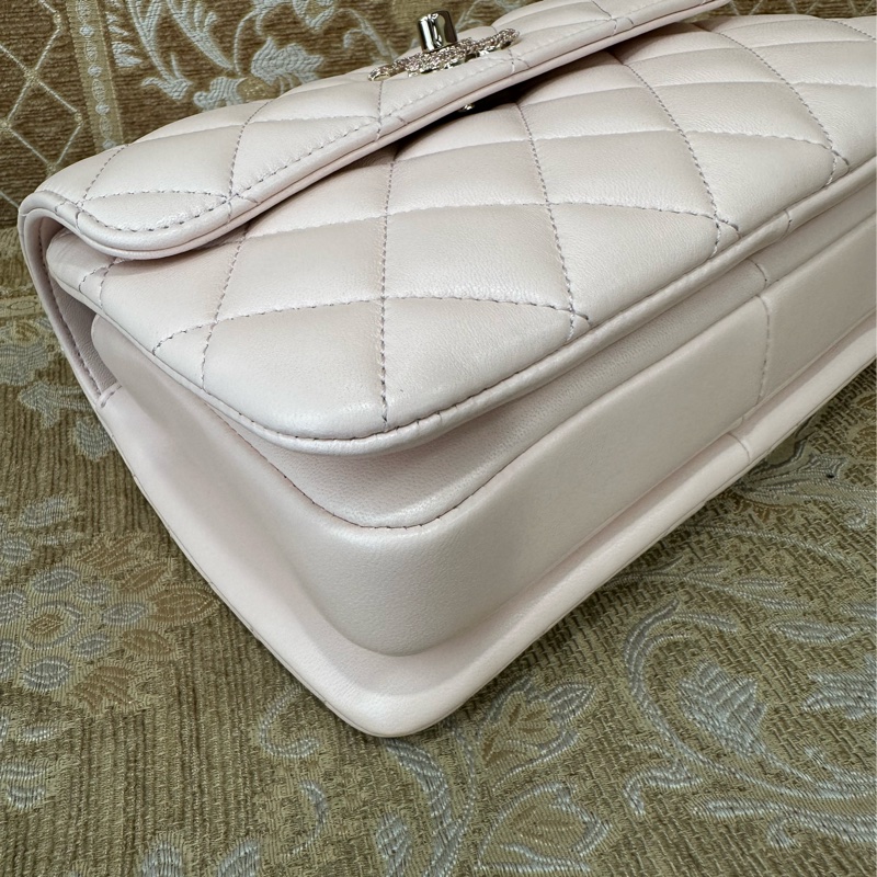 Chanel 粉羊皮菱格粉鑽淡金釦Mini Trendy CC手提斜背包 AS4654-5