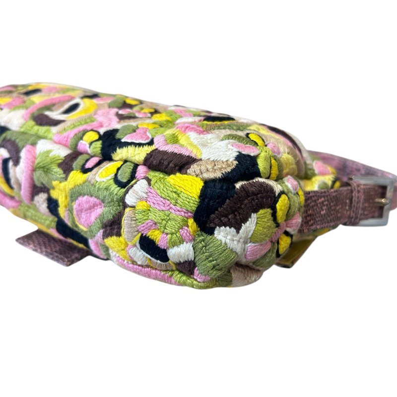 FENDI多花卉刺繡法棍包-3