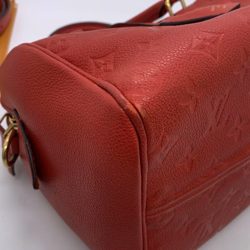 二手LV路易威登 Speedy25紅色壓紋斜挎包，2016購入，邊角有輕微磨損-11