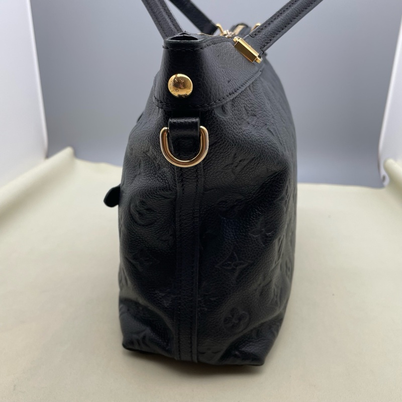 Louis Vuitton/路易威登 黑色全皮壓紋托特包 手提包 尺寸28*23*10cm 附件:肩帶-4