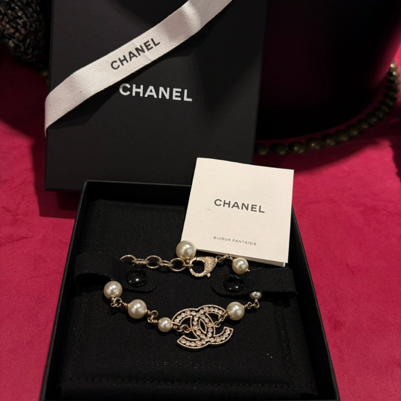 CHANEL水鑽珍珠簍空雙C手鍊-0