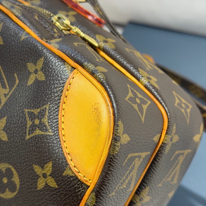 LV 路易威登 中古 相機包 雙層相機包 斜挎包 好成色   單包-10