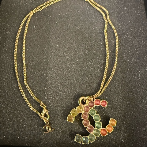 Chanel CC 彩石頸鏈