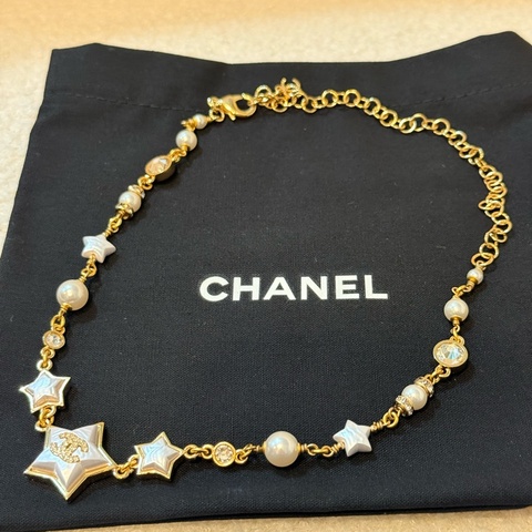 Chanel 星星頸鏈