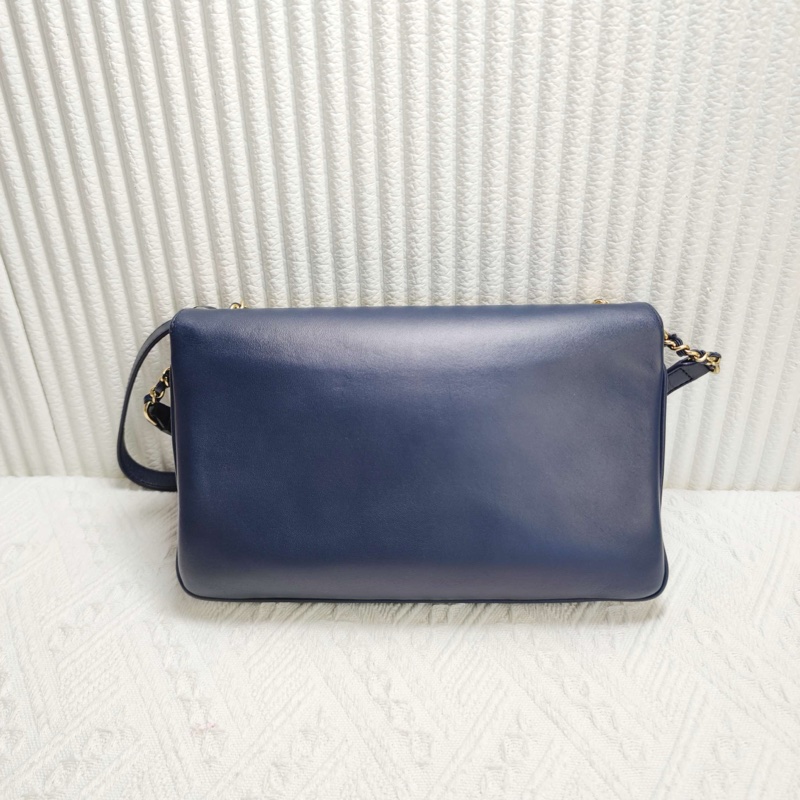 CHANEL香奈兒17A信封包斜挎包 24開羊皮海軍藍 尺寸：26*16*3 肩帶-1