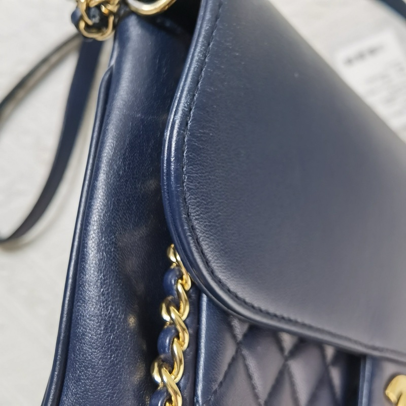 CHANEL香奈兒17A信封包斜挎包 24開羊皮海軍藍 尺寸：26*16*3 肩帶-5