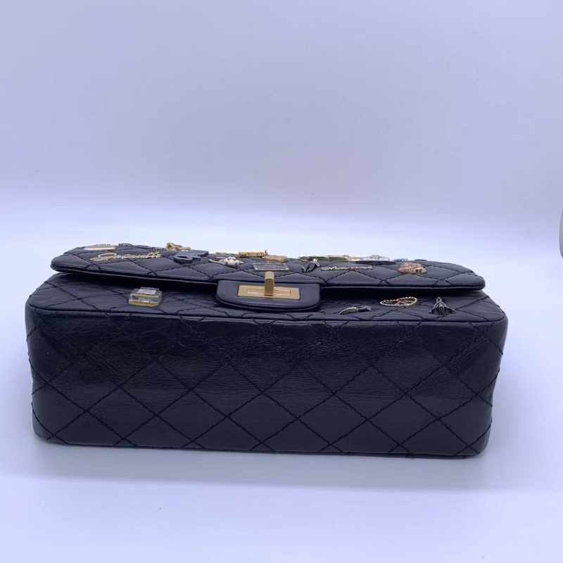 二手Chanel香奈兒2.55小號黑色徽章包復古金扣鏈條包，鐳射25開-2