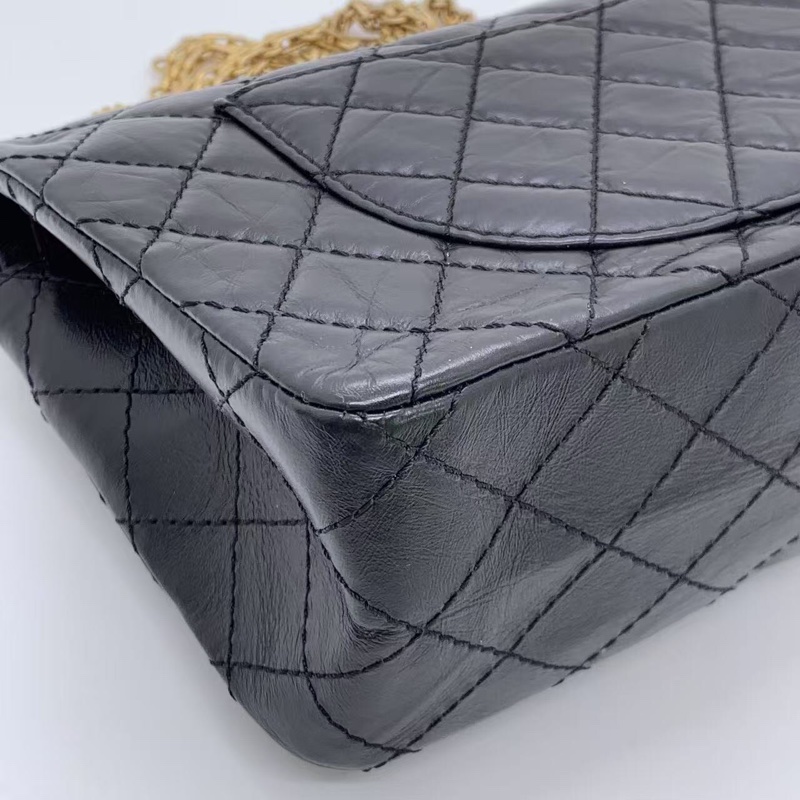 二手Chanel香奈兒2.55小號黑色徽章包復古金扣鏈條包，鐳射25開-13