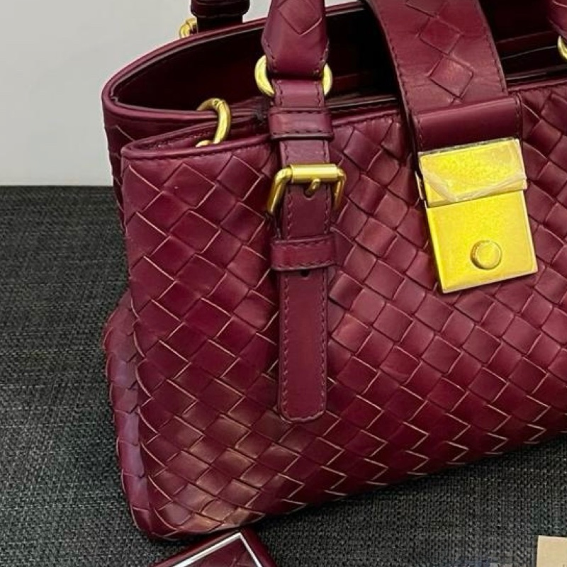 Bottega Veneta Roma ( Burgundy )-2