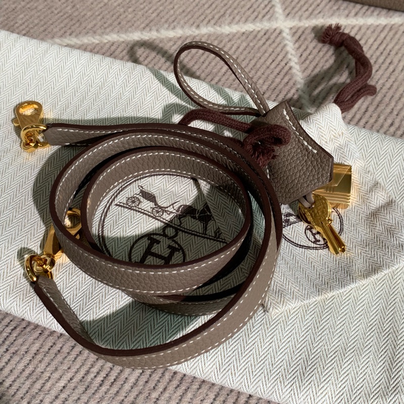 Hermes愛馬仕Kelly32大象灰Togo皮金扣D刻-8