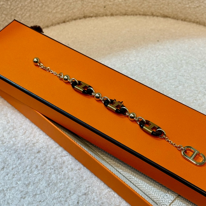 Hermes horn bracelet-1