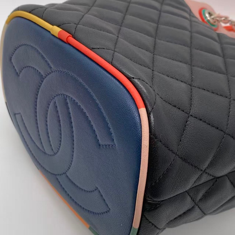 Chanel香奈兒Cuba Color彩條雙C黑色mini單肩包水桶包-11