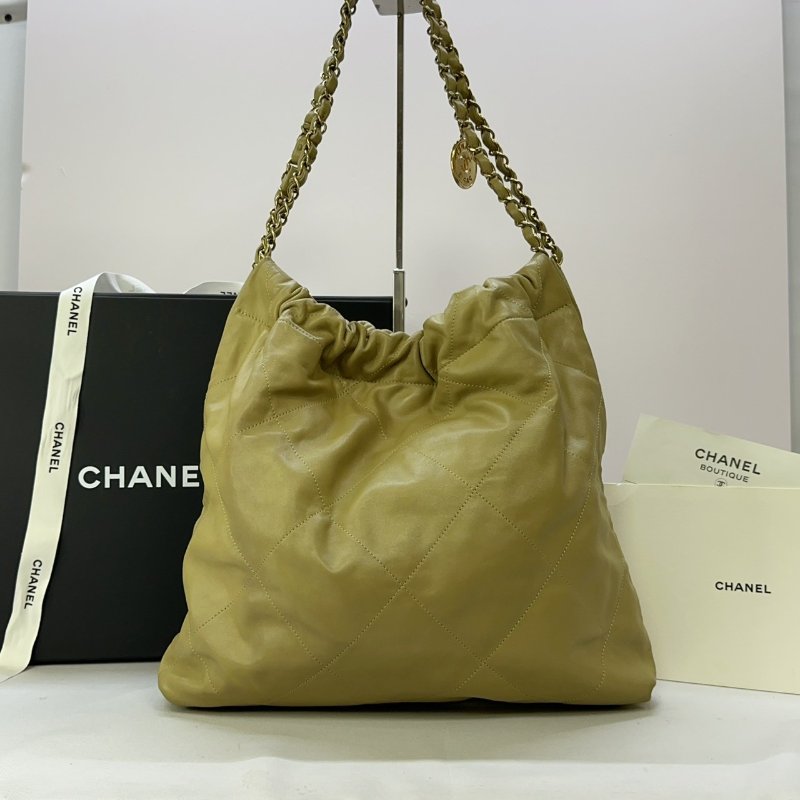 CHANEL 中款牛油果綠22包-1