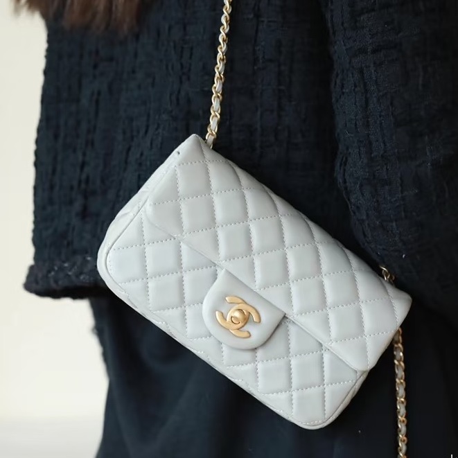 #Chanel 香奈儿 CF方胖子 🔮金球灰色羊皮金扣链条包 芯片款 🗿底长17-6