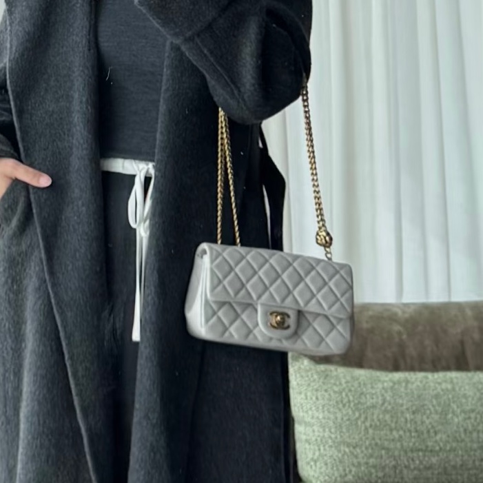 #Chanel 香奈儿 CF方胖子 🔮金球灰色羊皮金扣链条包 芯片款 🗿底长17-23