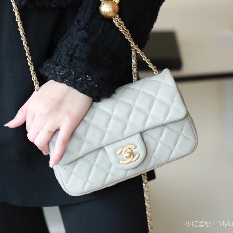 #Chanel 香奈儿 CF方胖子 🔮金球灰色羊皮金扣链条包 芯片款 🗿底长17-25