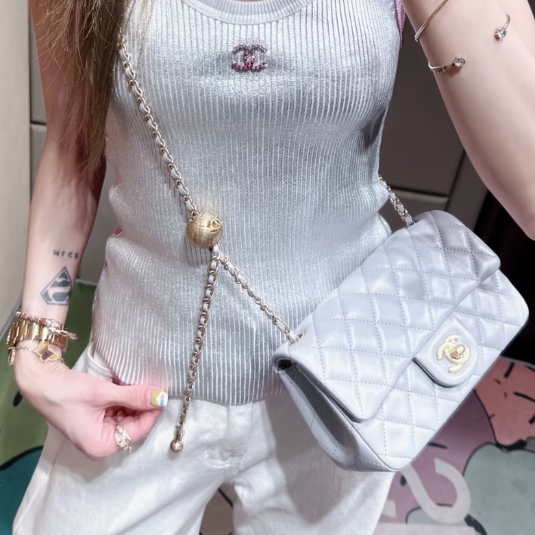 #Chanel 香奈儿 CF方胖子 🔮金球灰色羊皮金扣链条包 芯片款 🗿底长17-29