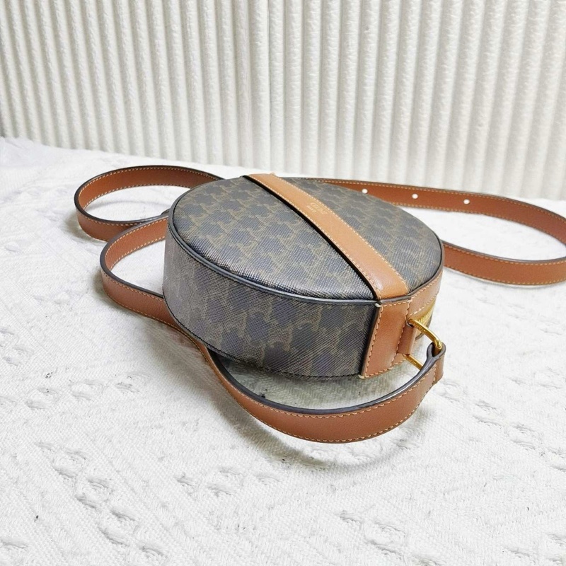 Celine賽琳老花圓餅包斜挎包 尺寸：14*3.5*13.5 肩帶 配件：塵袋-4