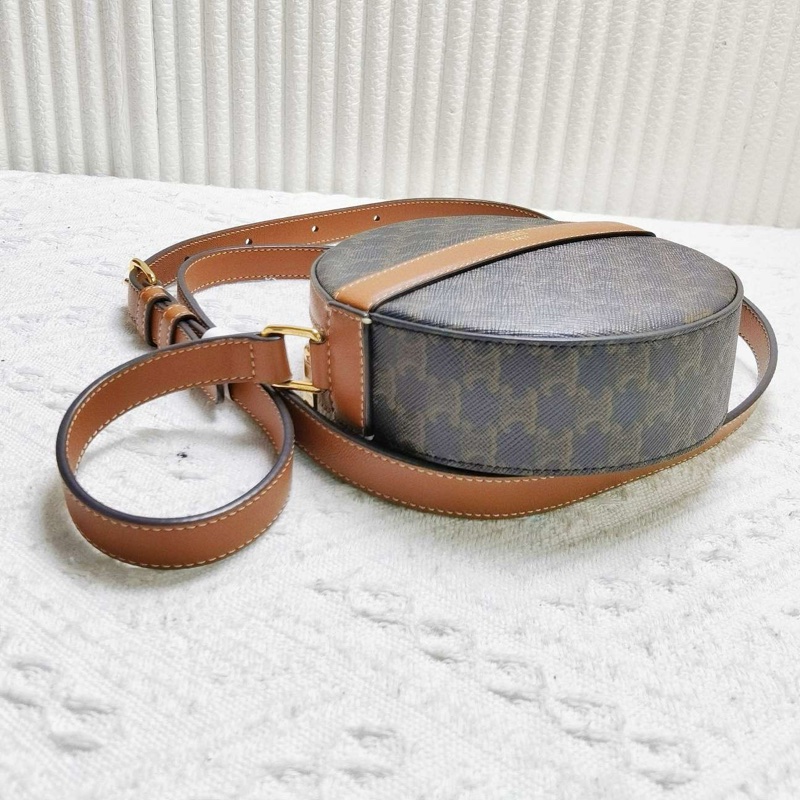 Celine賽琳老花圓餅包斜挎包 尺寸：14*3.5*13.5 肩帶 配件：塵袋-5