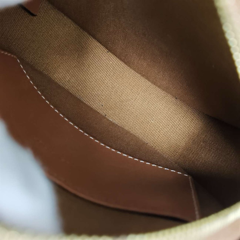 Celine賽琳老花圓餅包斜挎包 尺寸：14*3.5*13.5 肩帶 配件：塵袋-8