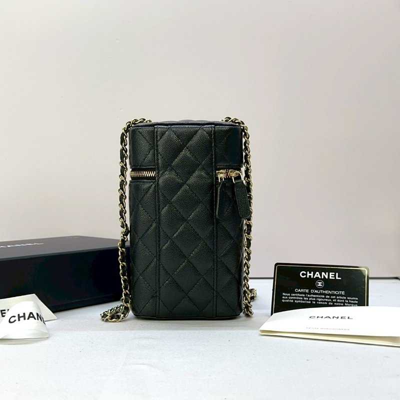 CHANEL 黑金荔枝牛鏈帶手機包-1