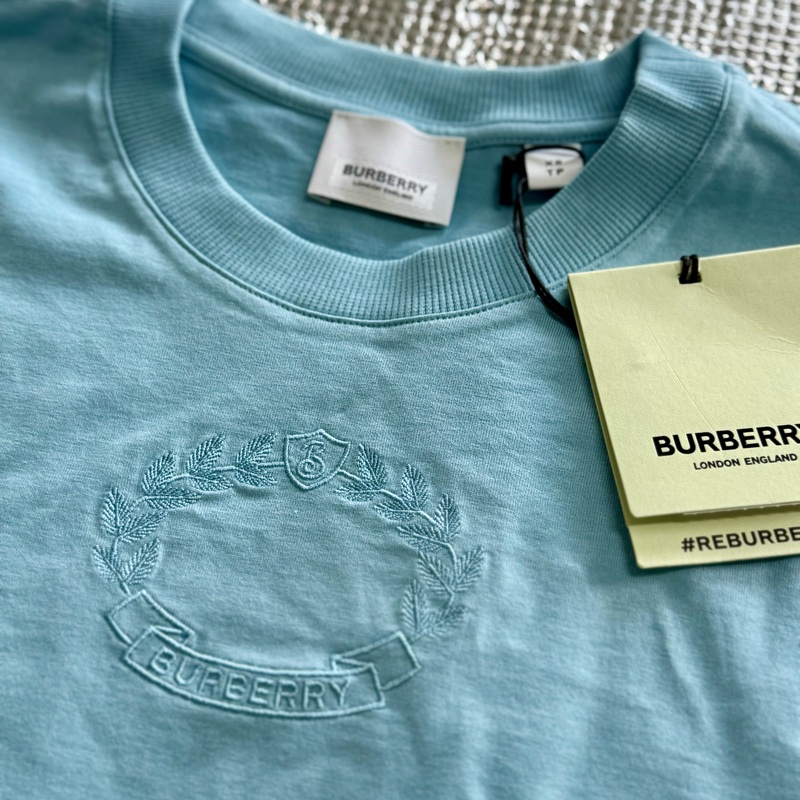 全新商品 Burberry刺繡戰馬經典藍短T版（尺寸在商品描述內）-13