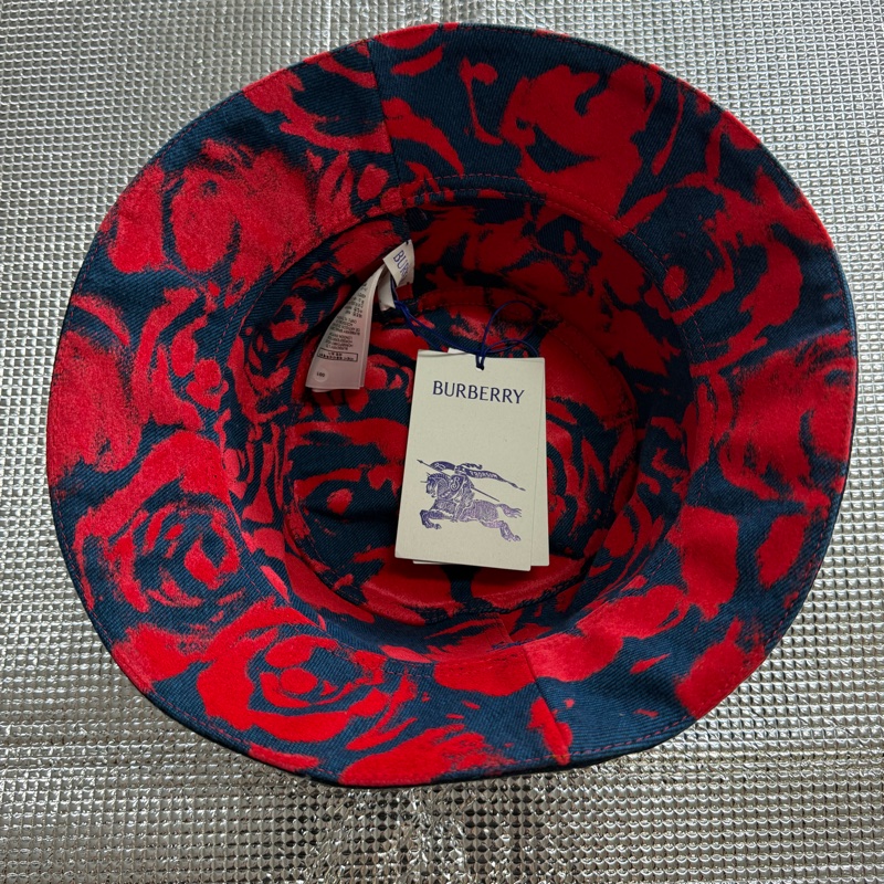 「英國代購」全新Burberry設計款雙面牛仔印花漁夫帽(便宜出換現金）-0