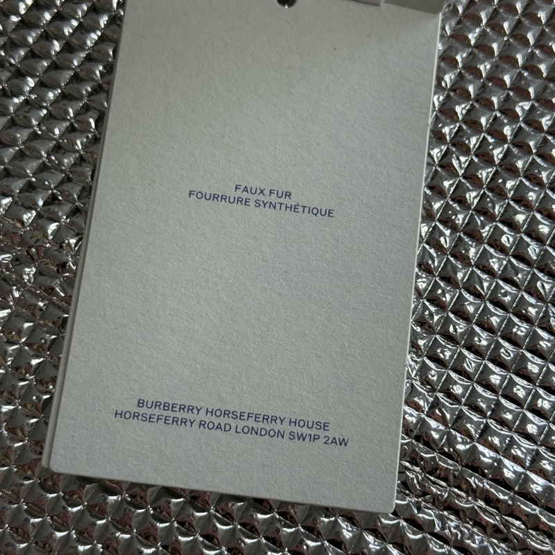 「員購特價」（童）全新BURBERRY  雙面格紋絨毛漁夫帽 博柏利可愛童帽 雙面可用-6