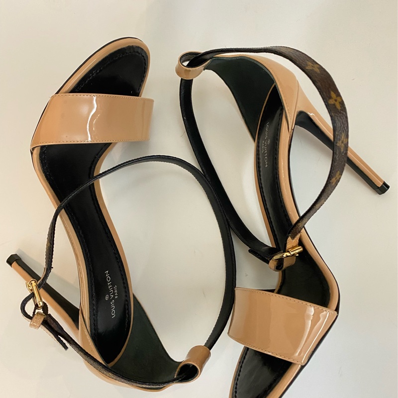 Louis Vuitton Heels EU 37-3