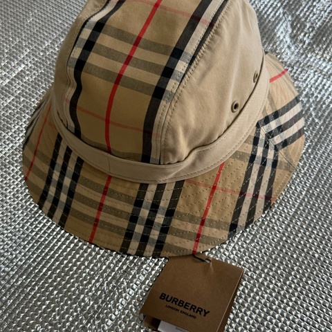 「英國代購」全新Burberry 博柏利 經典格紋漁夫帽