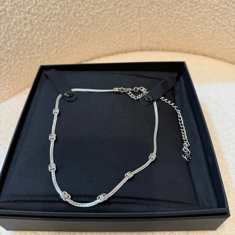 Chanel 經典爆款七花銀鏈