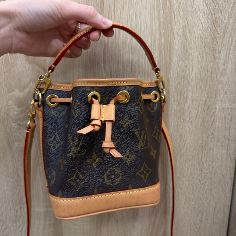 LV 原花Nano Noe金釦手提斜背水桶包M81266-0