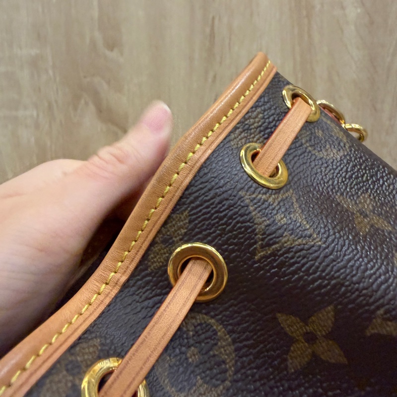 LV 原花Nano Noe金釦手提斜背水桶包M81266-8