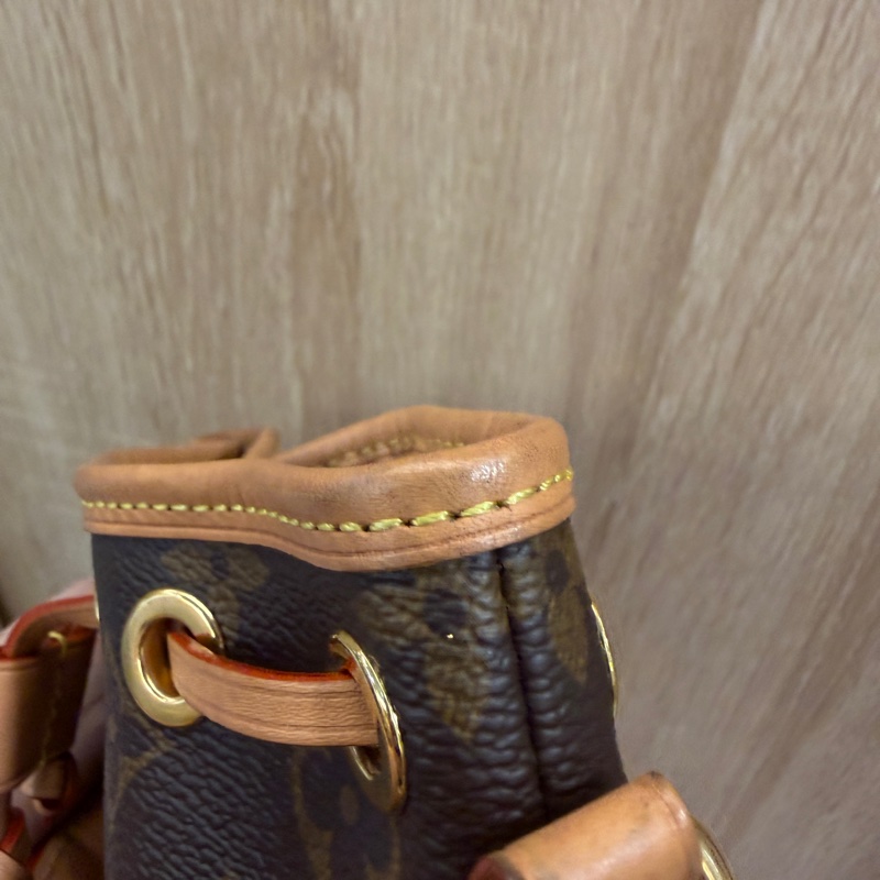 LV 原花Nano Noe金釦手提斜背水桶包M81266-22