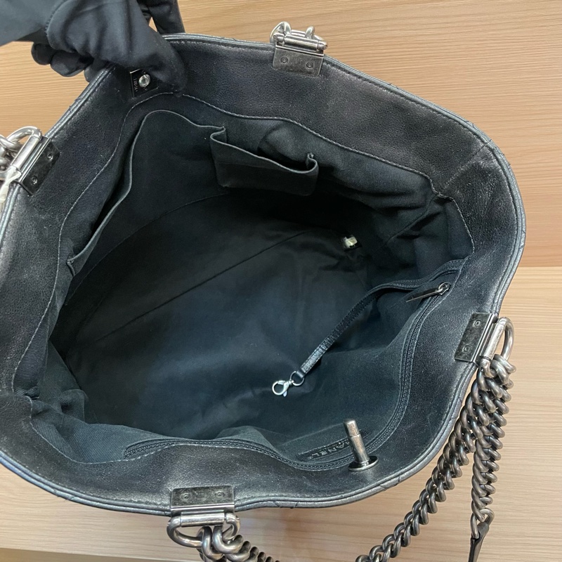 NO：C55 Chanel 香奈儿 TOTE 2016年 21開 黑銀色牛皮格纹单肩包手提包 有塵袋 無卡 無盒子-9