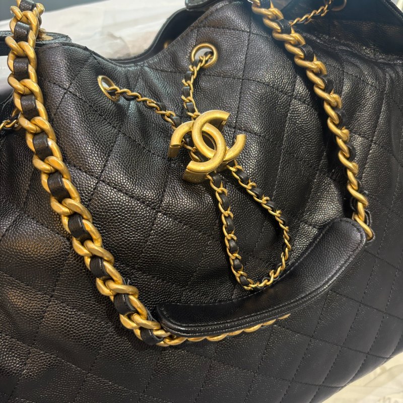 *SHIHNA名牌精品* CHANEL 25 Hobo 中號 粒紋牛皮金logo肩背包-2