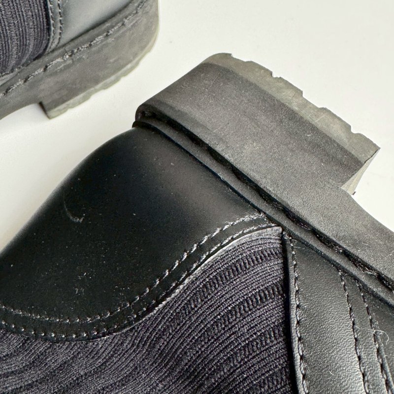 💥超顯腿細 Fendi 黑色個性短靴-2