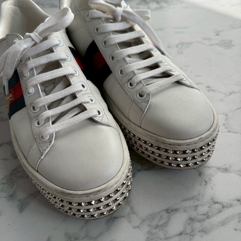 💥百搭必買款💖GUCCI 紅綠蜜蜂織帶白色滿鑽板鞋 37.5-3
