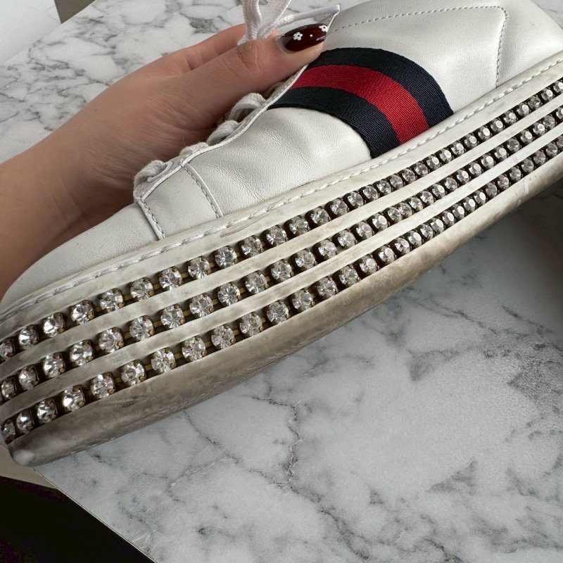 💥百搭必買款💖GUCCI 紅綠蜜蜂織帶白色滿鑽板鞋 37.5-7