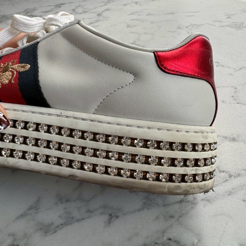 💥百搭必買款💖GUCCI 紅綠蜜蜂織帶白色滿鑽板鞋 37.5-19