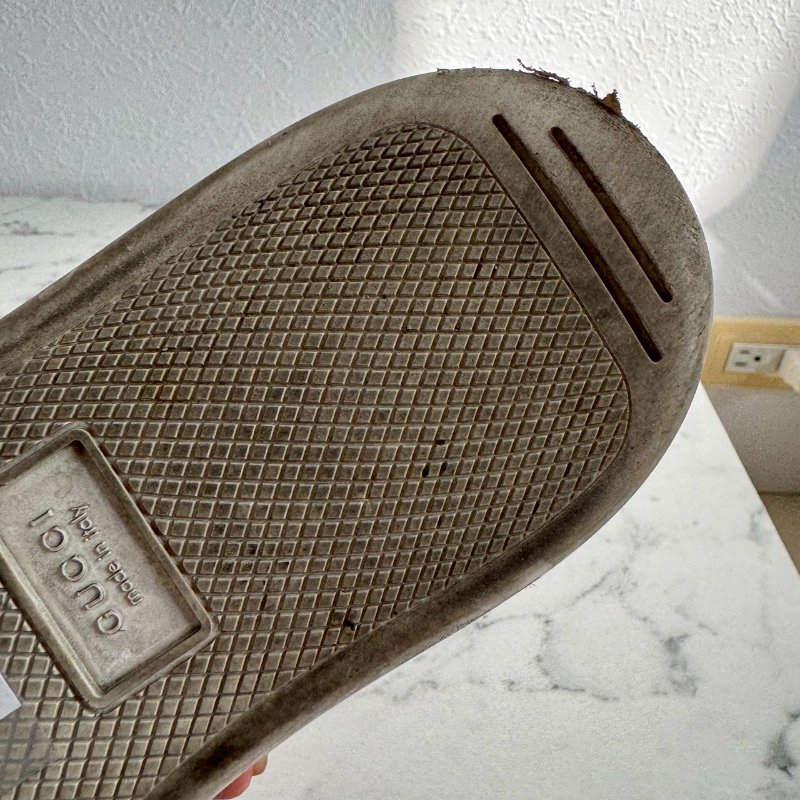 💥百搭必買款💖GUCCI 紅綠蜜蜂織帶白色滿鑽板鞋 37.5-26