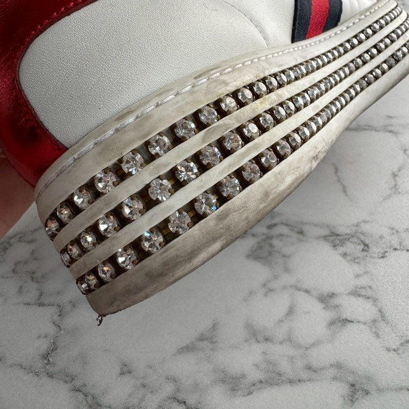 💥百搭必買款💖GUCCI 紅綠蜜蜂織帶白色滿鑽板鞋 37.5-27