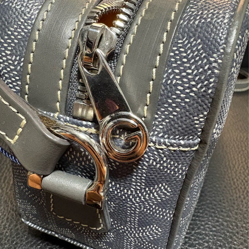 Goyard 灰色Cap Vert相機包-3