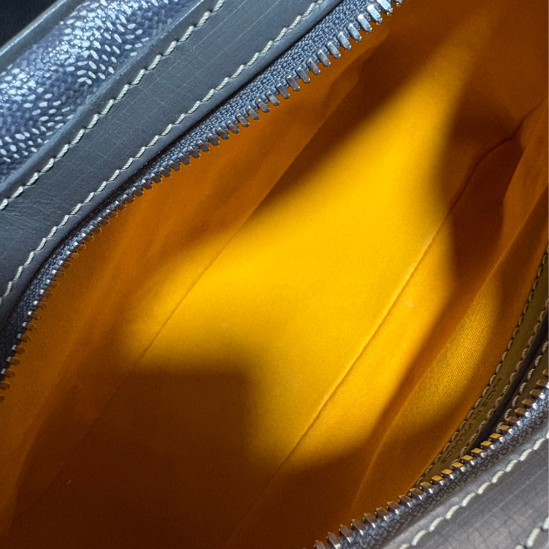Goyard 灰色Cap Vert相機包-4