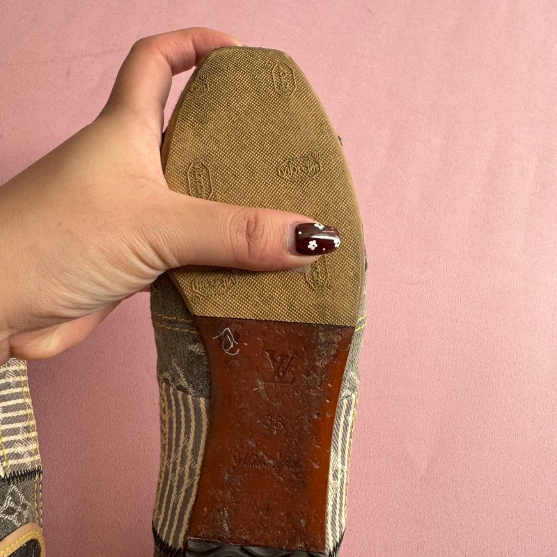 💝難再遇款式 LV 牛仔布花卉個性娃娃鞋-12