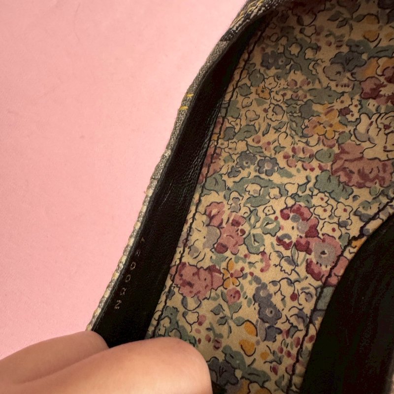 💝難再遇款式 LV 牛仔布花卉個性娃娃鞋-13