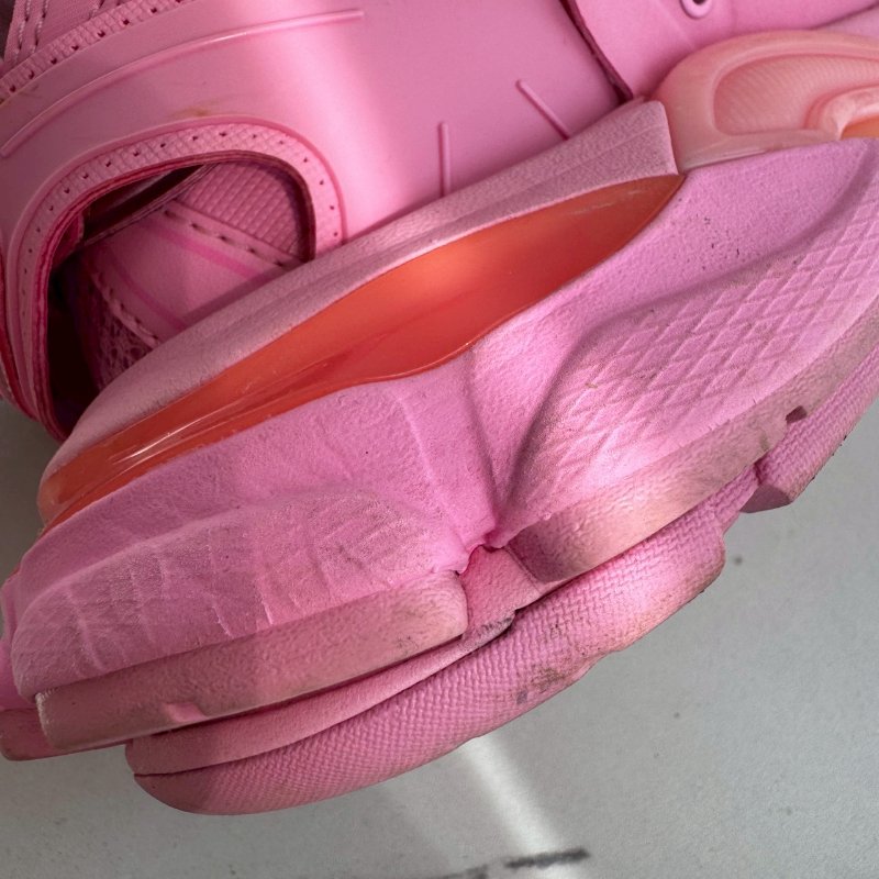 👟絕版半價必買鞋款 Balenciaga粉色老爹鞋-11