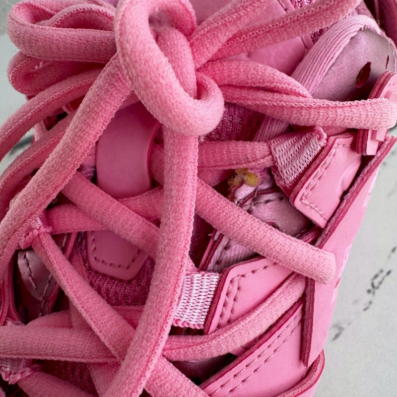 👟絕版半價必買鞋款 Balenciaga粉色老爹鞋-20