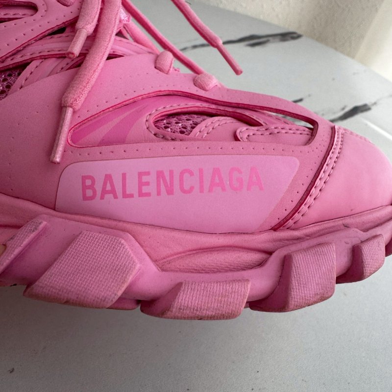 👟絕版半價必買鞋款 Balenciaga粉色老爹鞋-24