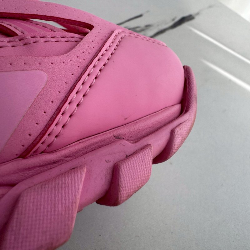 👟絕版半價必買鞋款 Balenciaga粉色老爹鞋-25